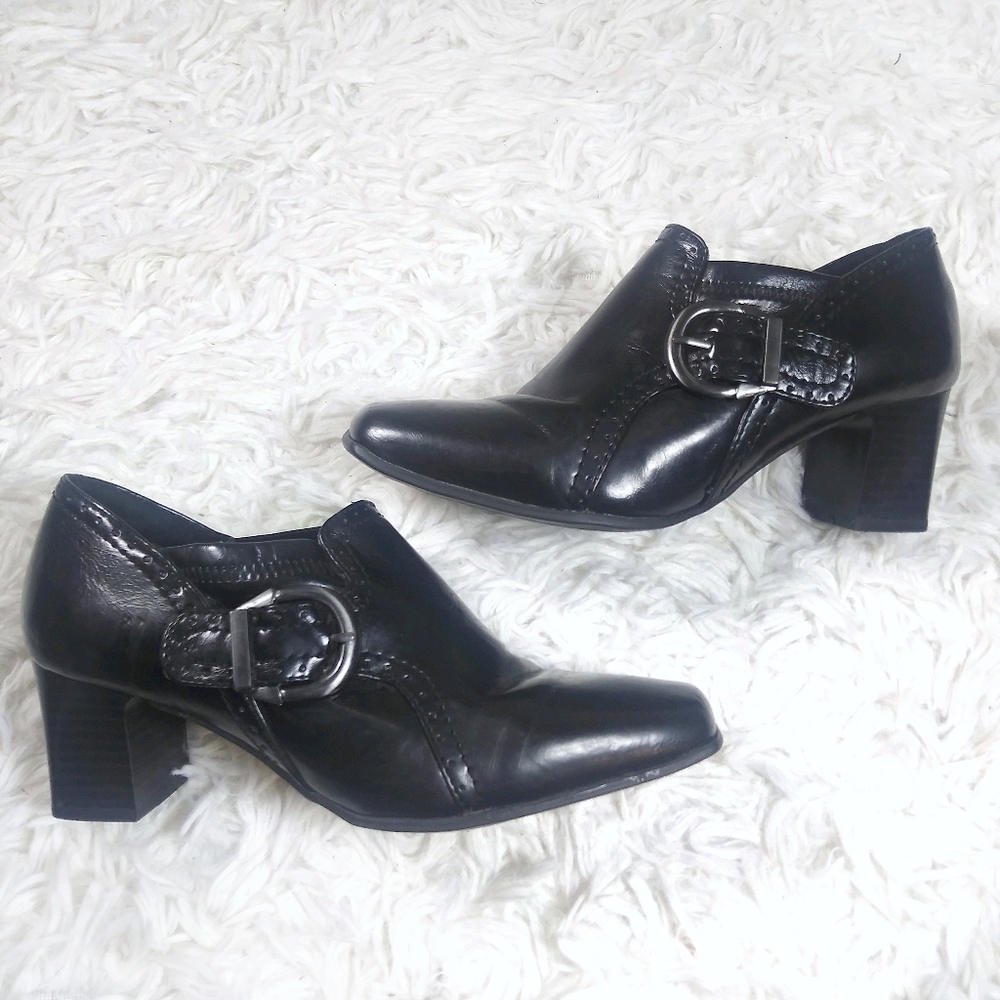 Nickles - black buckle square toe heeled booties
